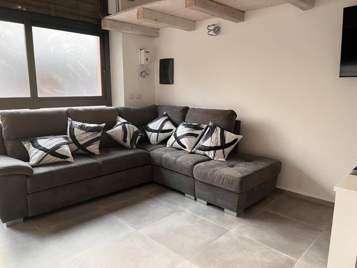 Urban Charme Loft Apartment Dorgali Luaran gambar